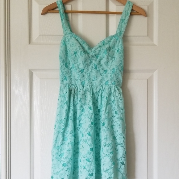 Hollister Dresses Hollister Small Lace Mini Dress Poshmark